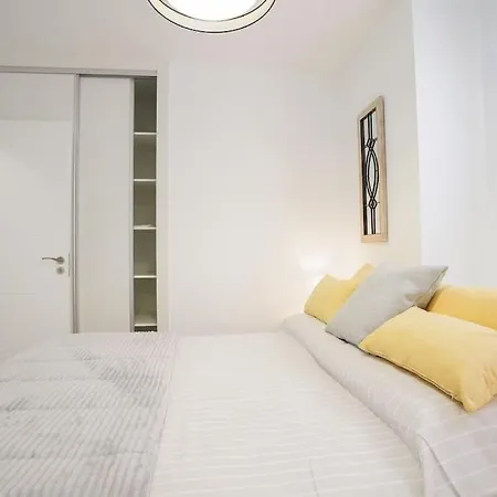 Luxury Solarium, Jacuzzi, A/c And Wi-fi Apartment *
