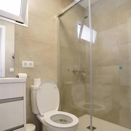 Apartment Luxury Solarium, Jacuzzi, A/c And Wi-fi