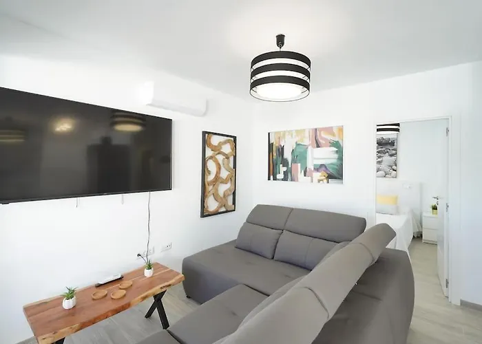 Luxury Solarium, Jacuzzi, A/c And Wi-fi * Tías