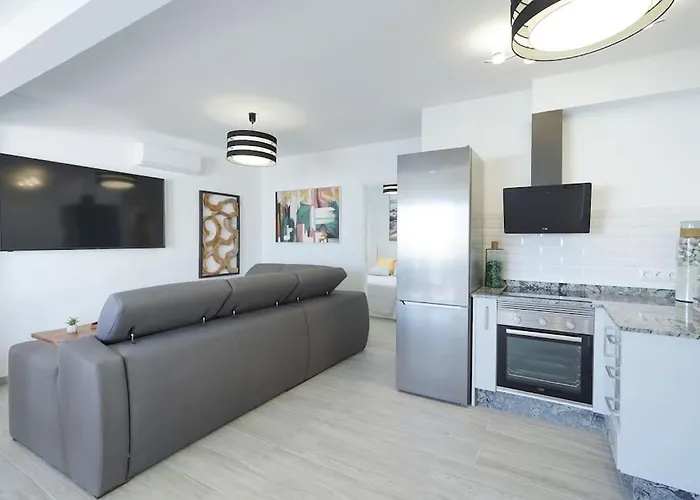 Luxury Solarium, Jacuzzi, A/c And Wi-fi Lejlighed